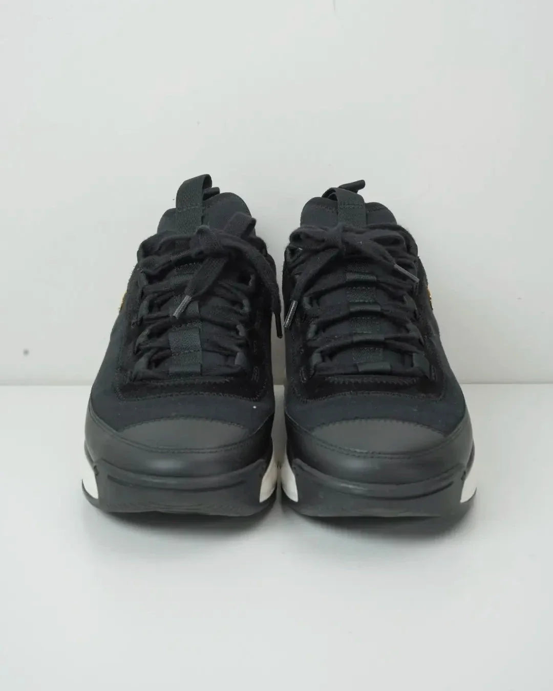 Chanel Mixed Fibres CC Sneakers - Black - View 1