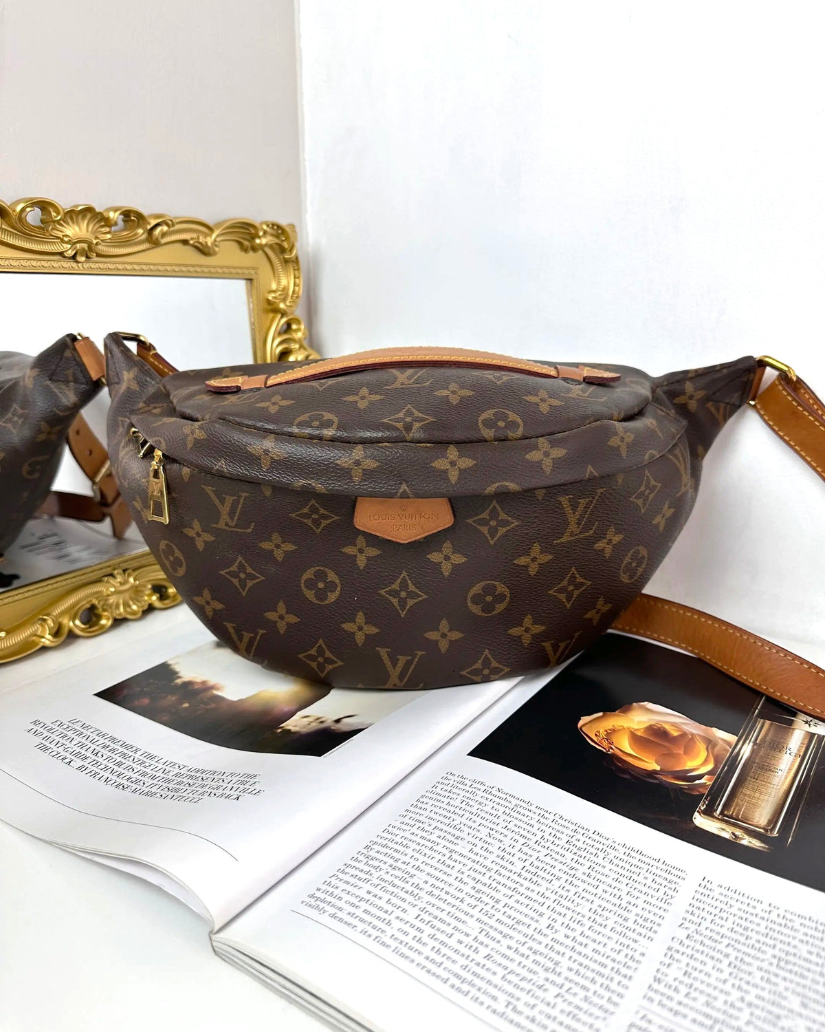 Louis Vuitton Monogram Bumbag - Brown - View 1
